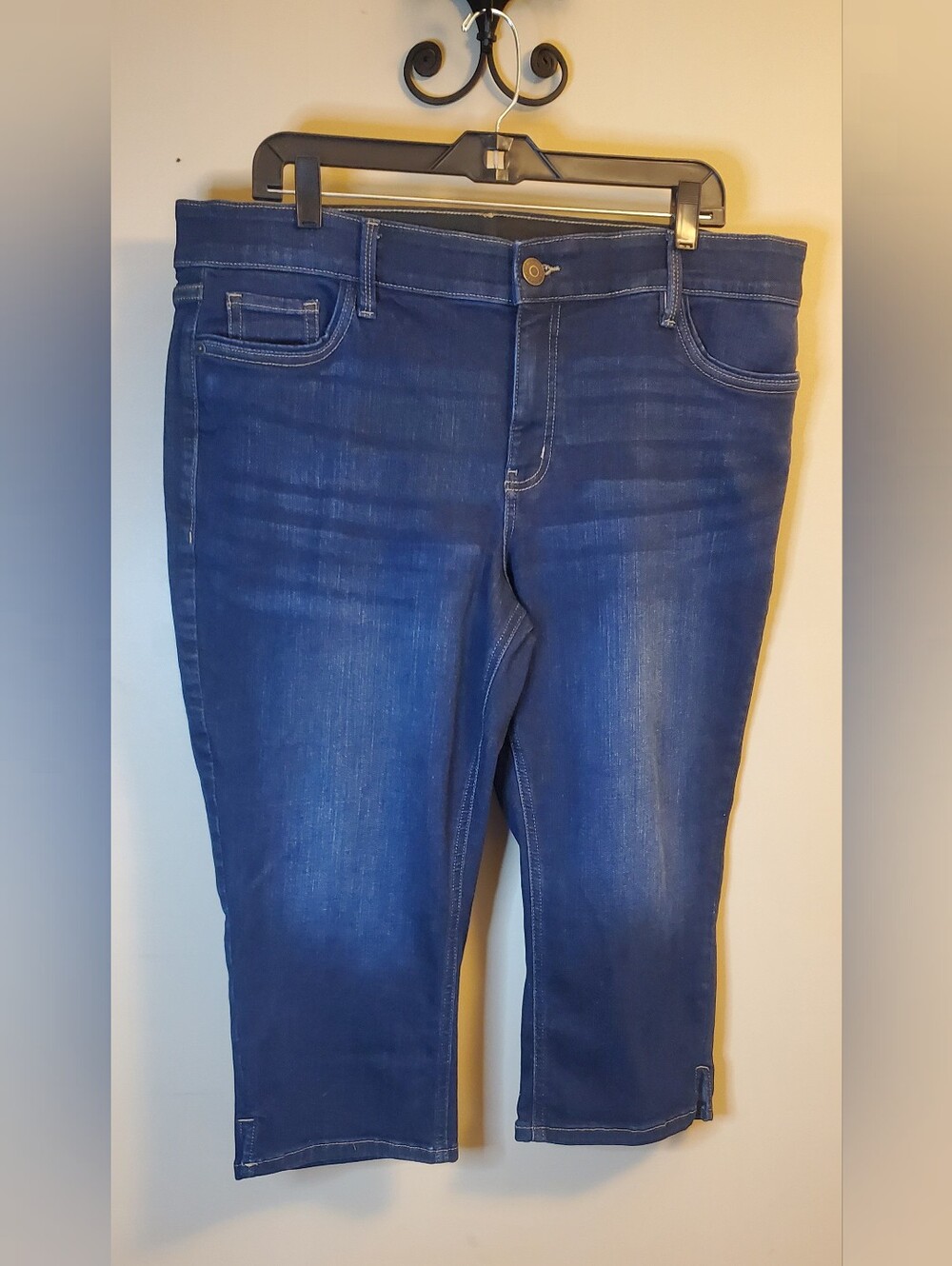 Liz Claiborne Sara Crop Jeans 18P Petite Mid Rise Stretch Denim Capri Blue 18 P